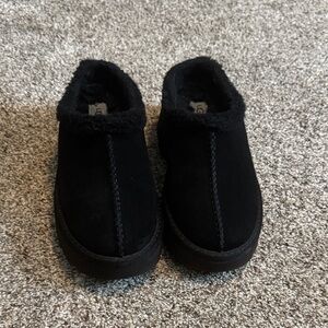 Slip Ons Black Uggs